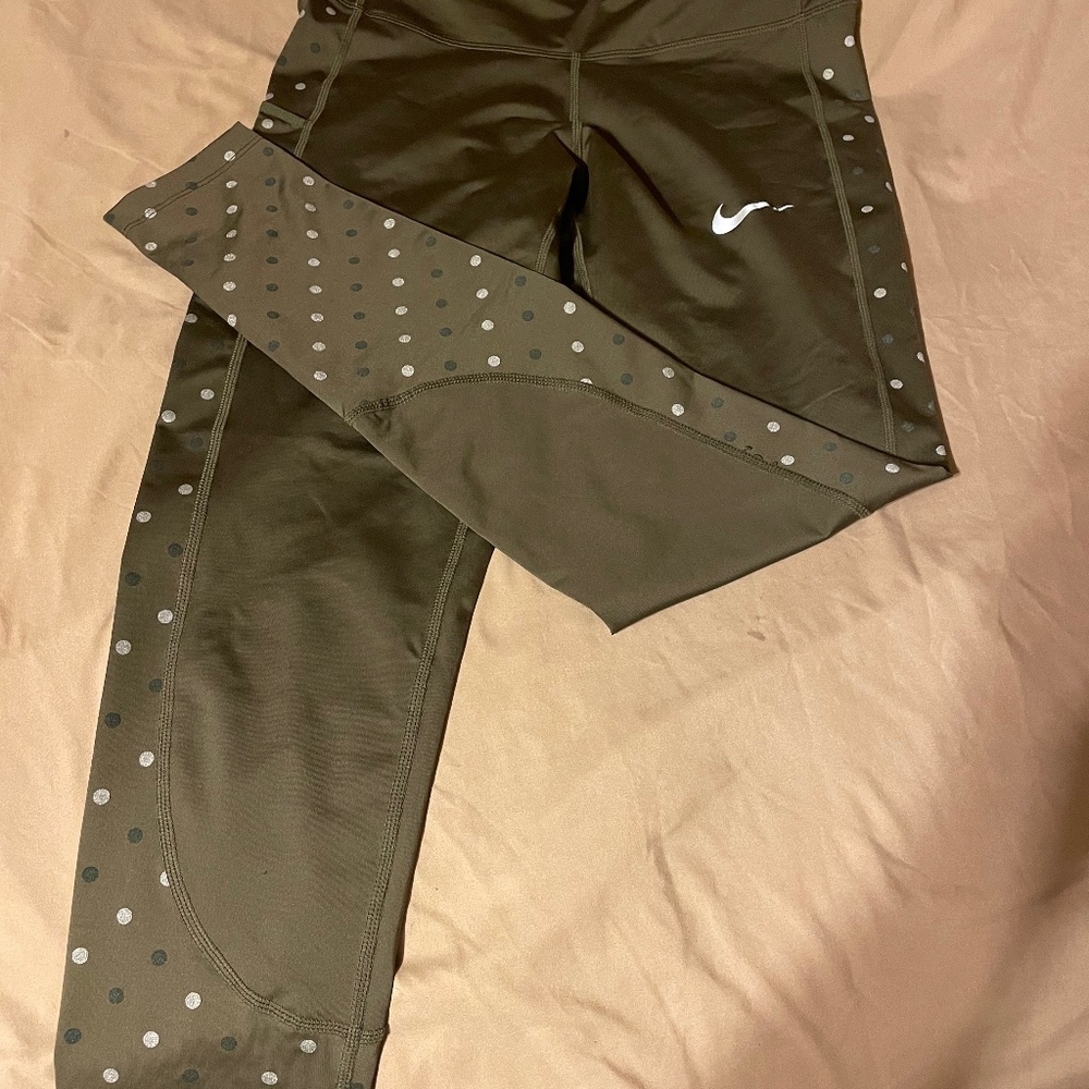 Tight fit, run leggings